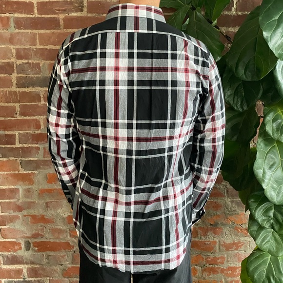 Express Button Down - Picture 3 of 4